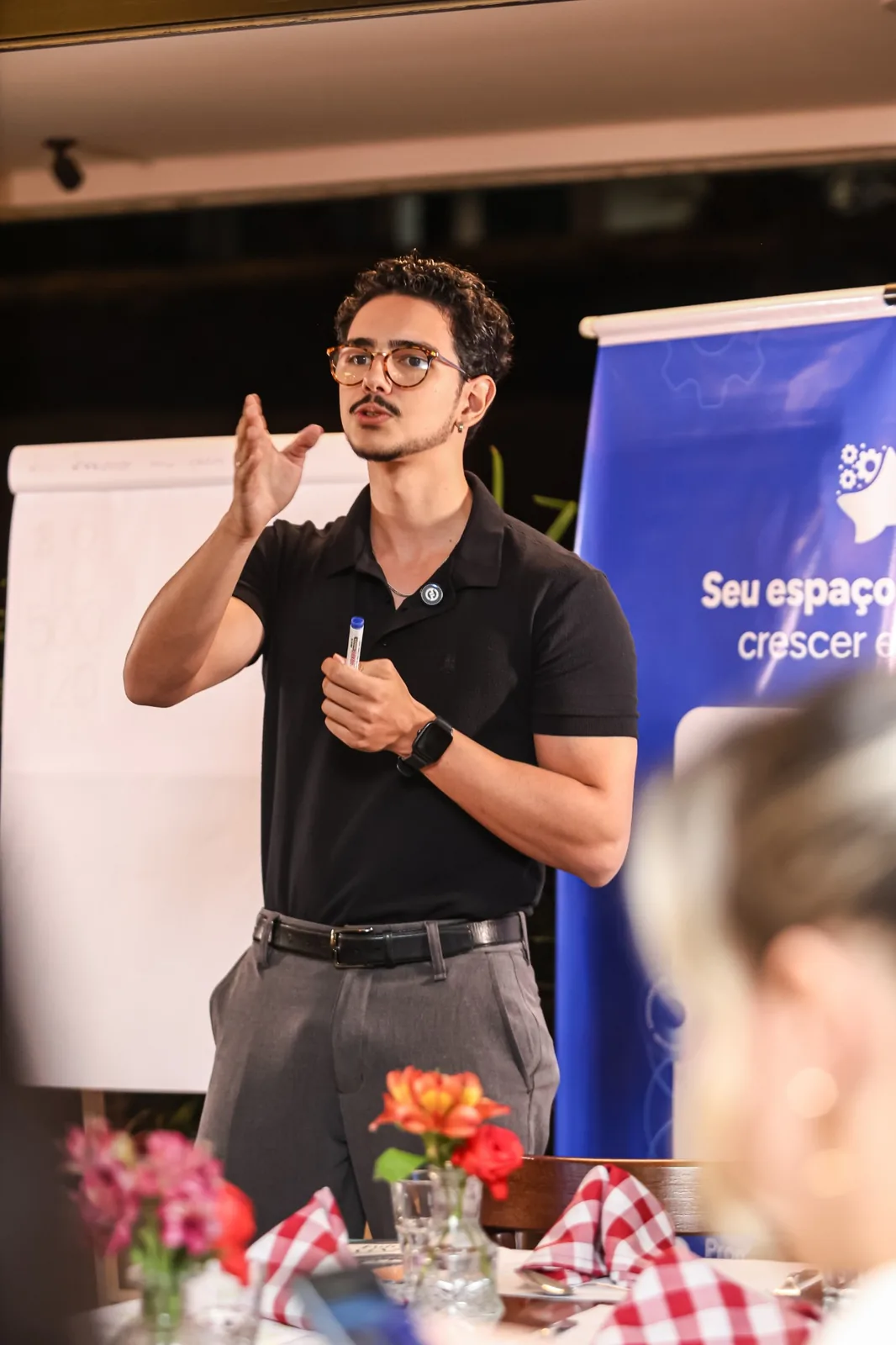 João Murari em uma palestra